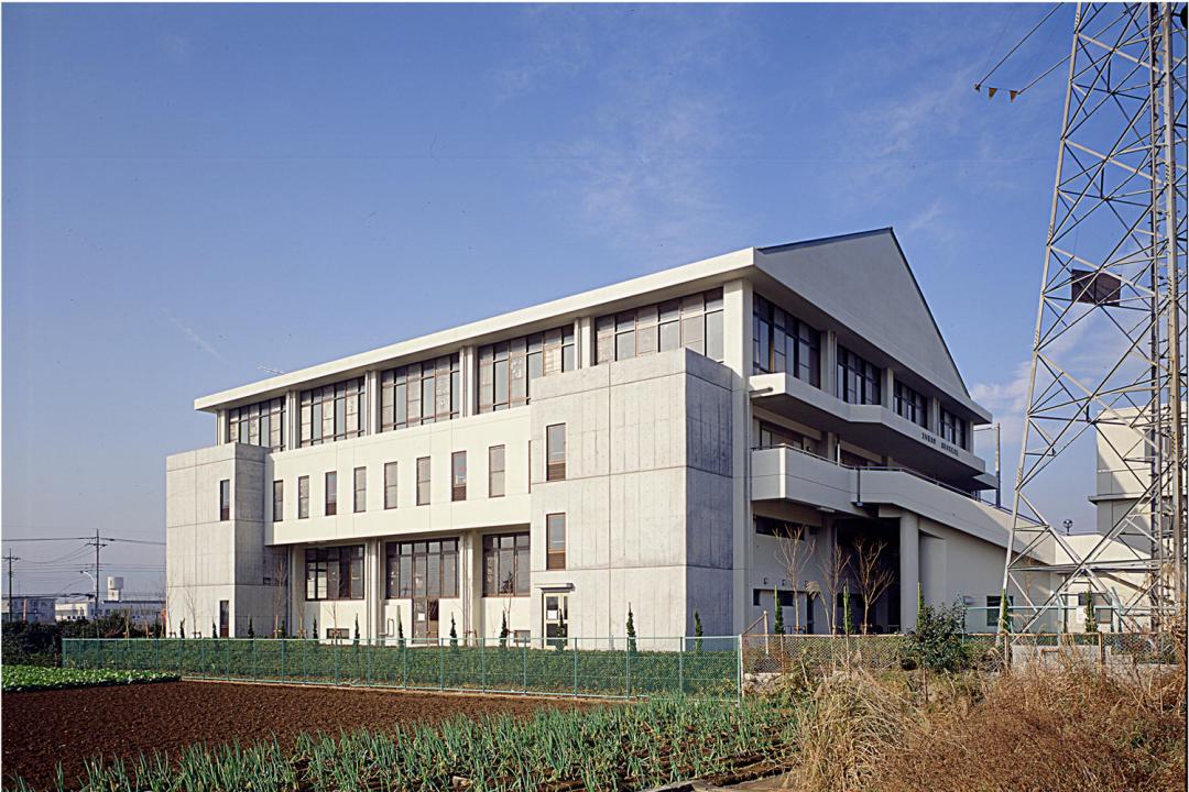 工学院大学創立百周年記念高等学校体育館